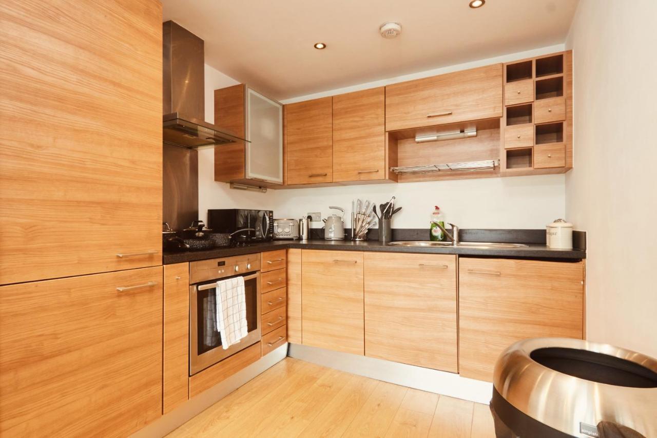 Deluxe City Apt, Beautiful River View,Free Parking No Balcony Leeds  Eksteriør bilde